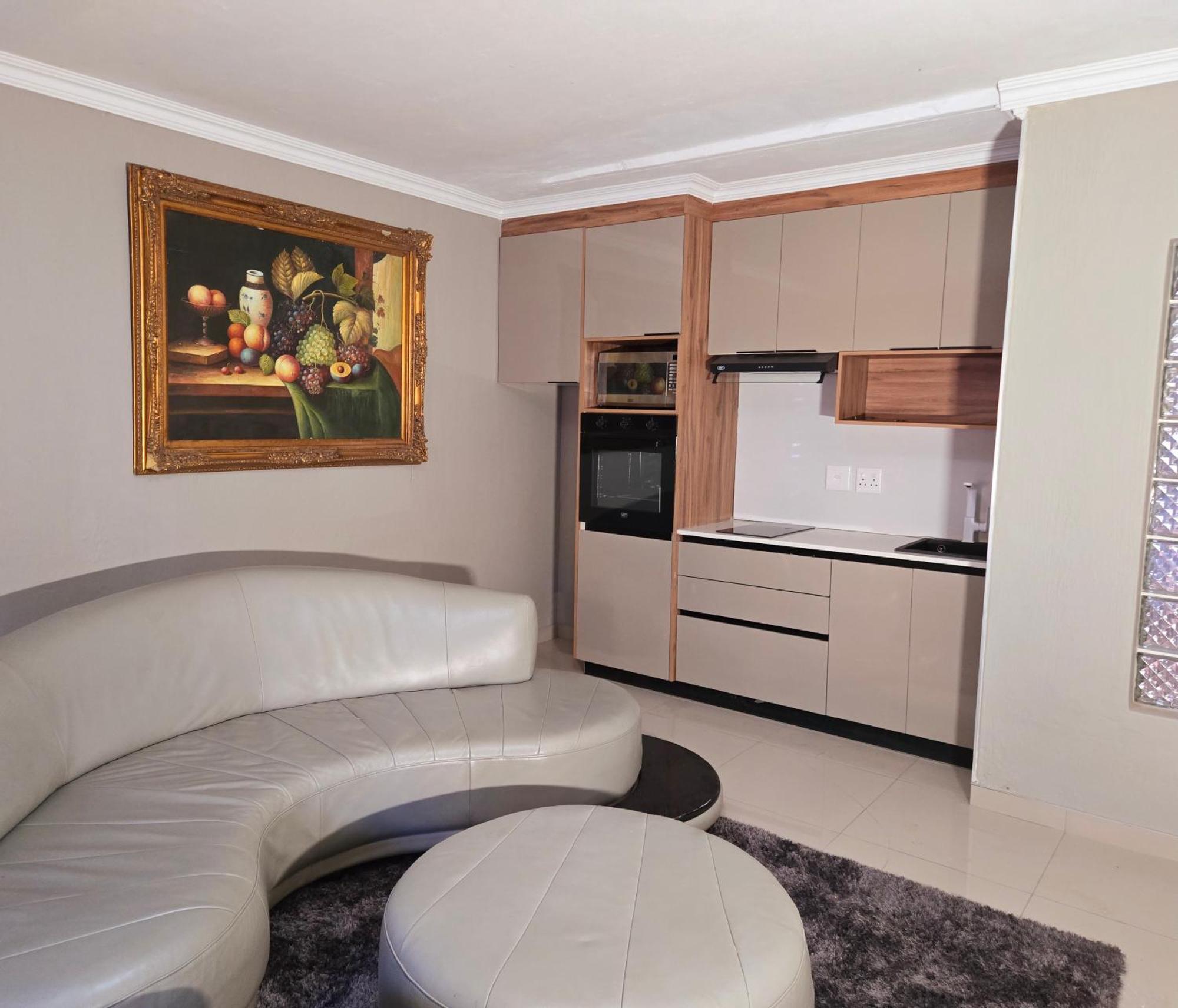 The Hide On Aston-sandton Guest house *