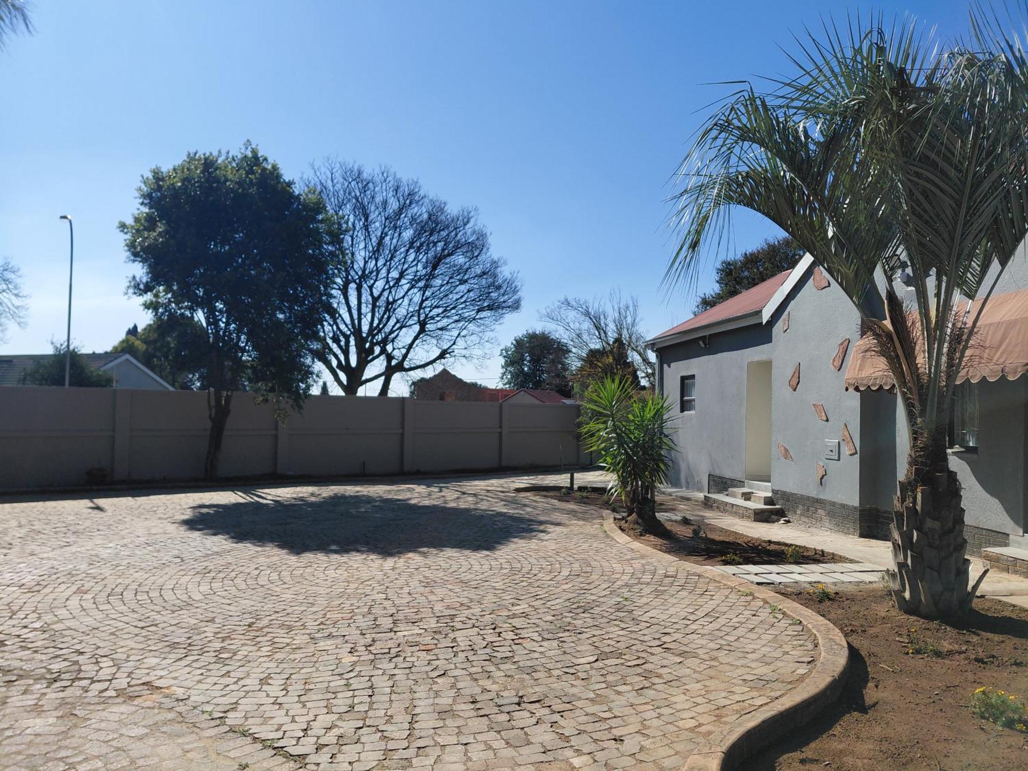 Guest house Binu