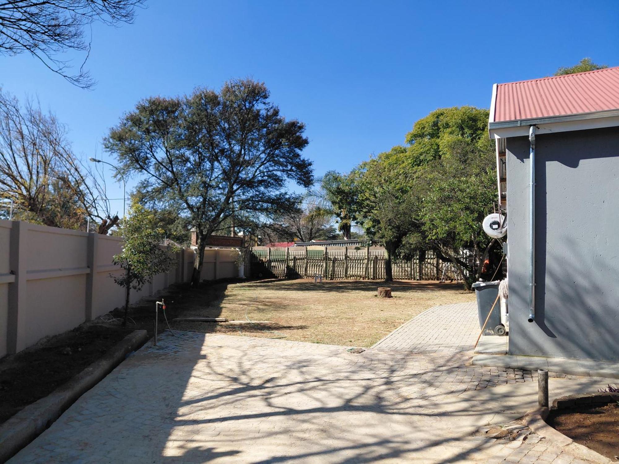 Binu Guest house *