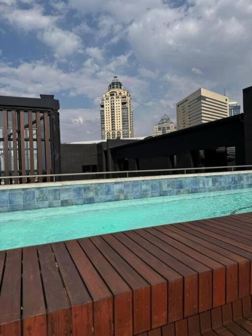 The Lineal Sandton * Johannesburg