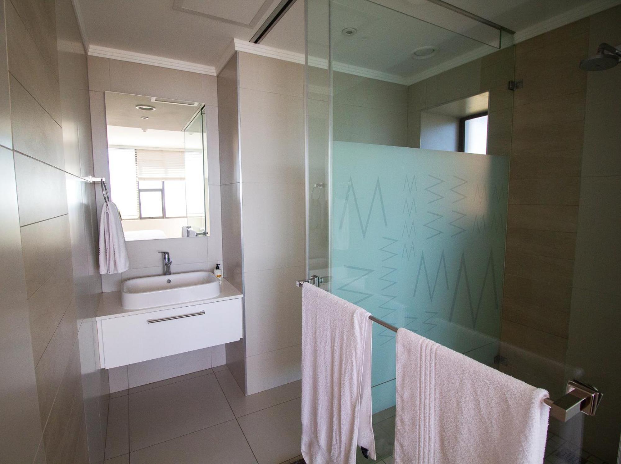 Sandton Smart Eighteen Apartment *