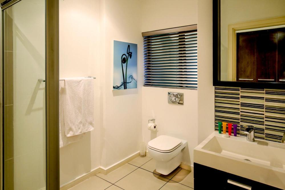 Aparthotel The Nicol And 3*