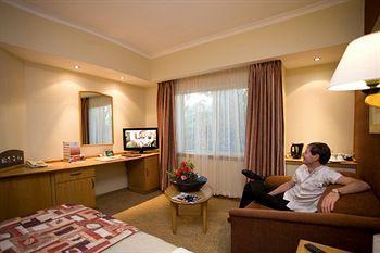 Guest house Cape Elegance In Bryanston 4*