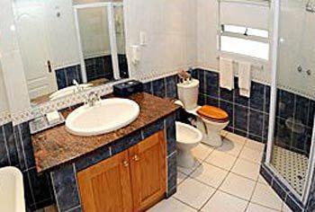 Garden Place 4*