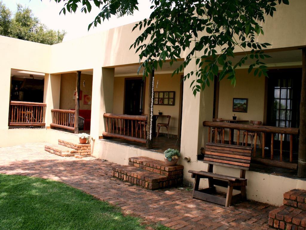 Lodge La Vue Guesthouse *