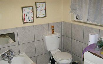 Terrylin And Backpackers (adults Only)