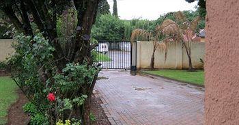 Hostel Terrylin And Backpackers (adults Only)