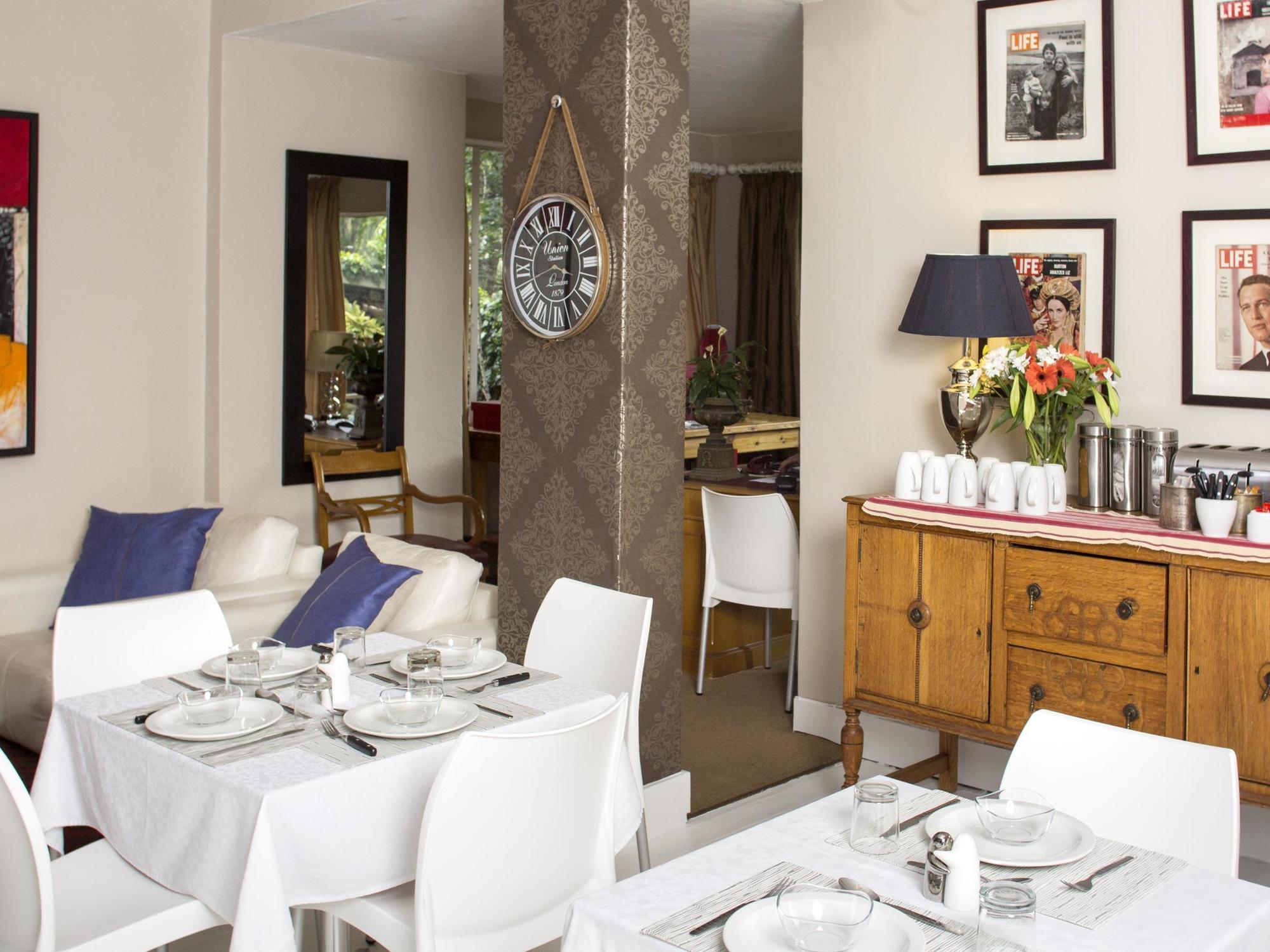 Life On 3rd Guest house