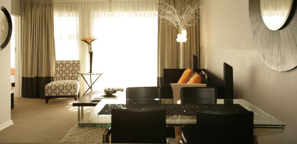 Urban Hip - Splice Hotel