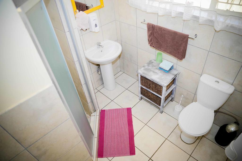 Terrylin And Backpackers (adults Only) Hostel *