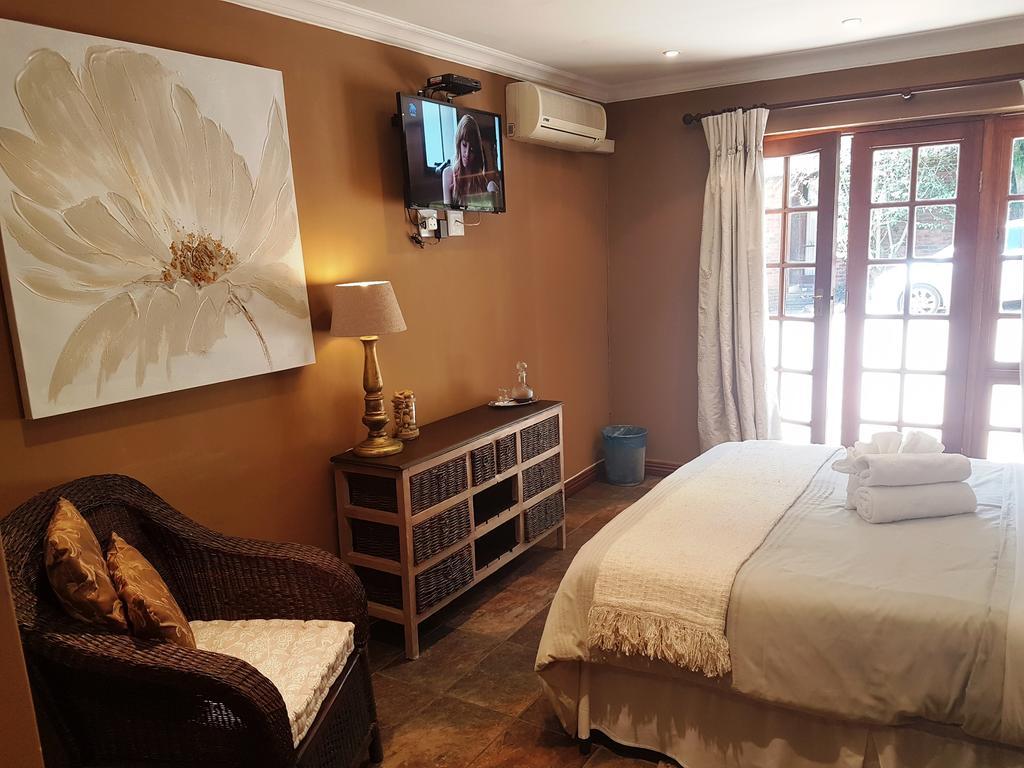 Guest house Idube Estate