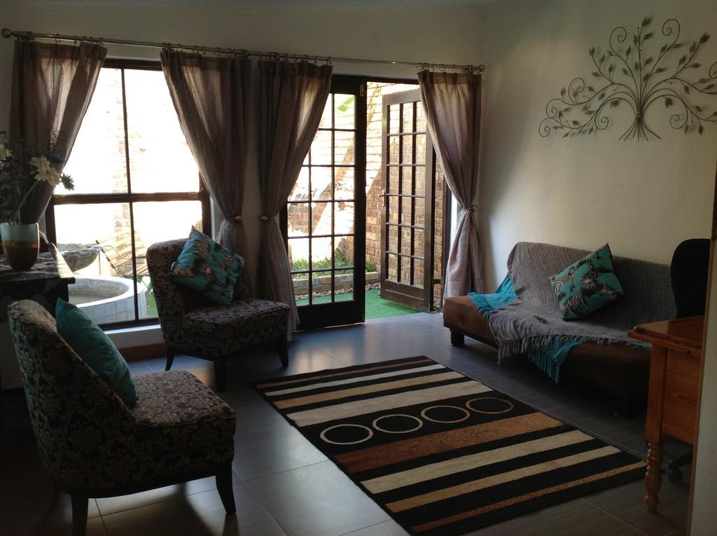 House On York Guest house 4*