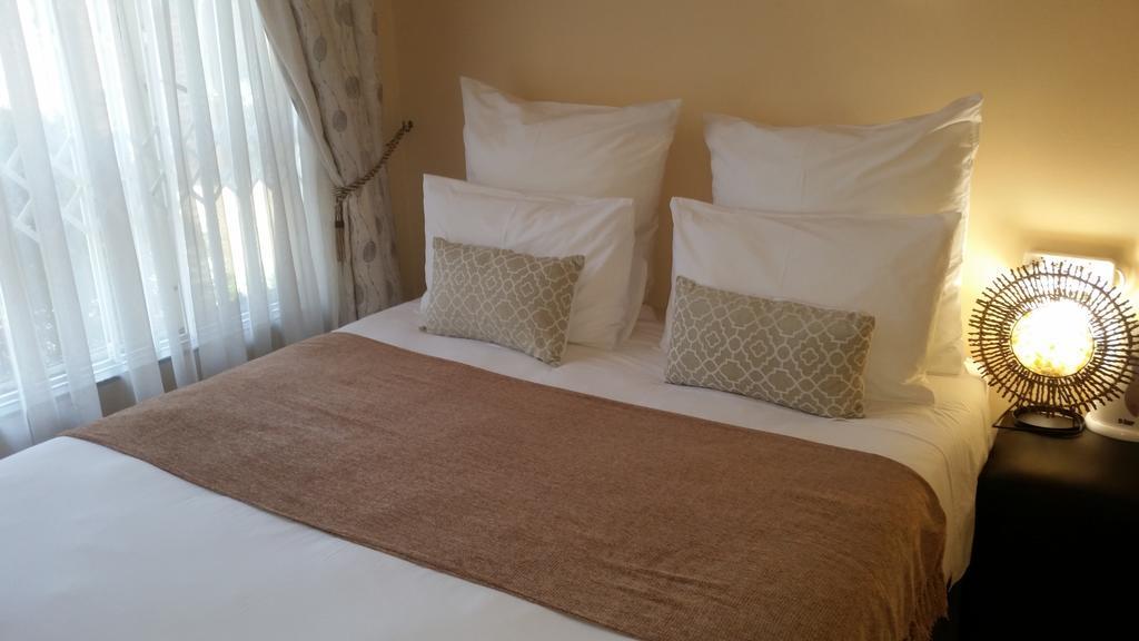 Guest house African Phoenix Guest Johannesburg
