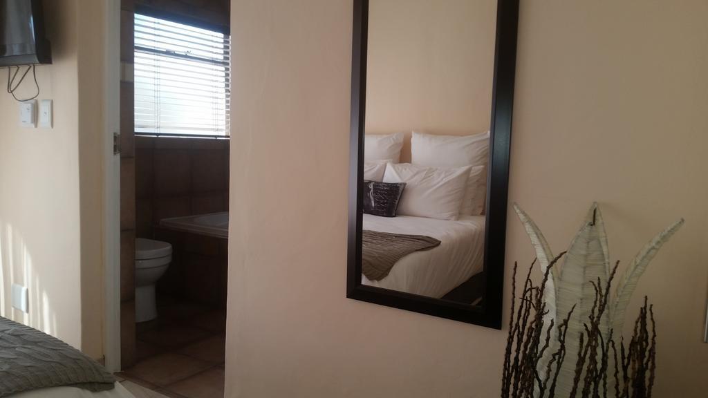 Guest house African Phoenix Guest *