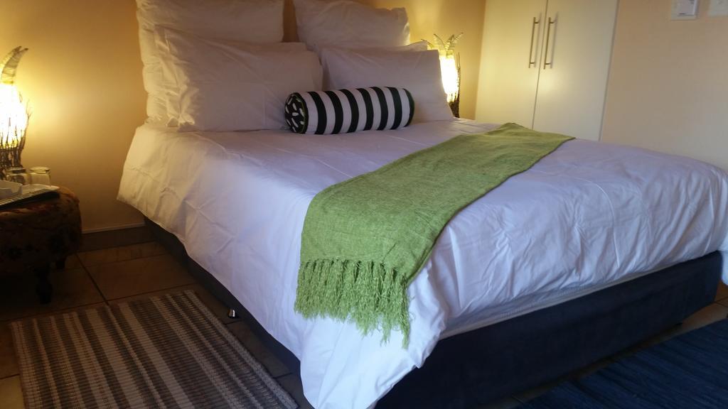 African Phoenix Guest Guest house