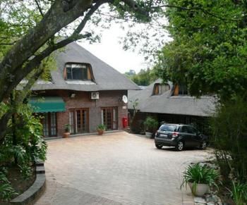 Guest house Idube Estate 3*