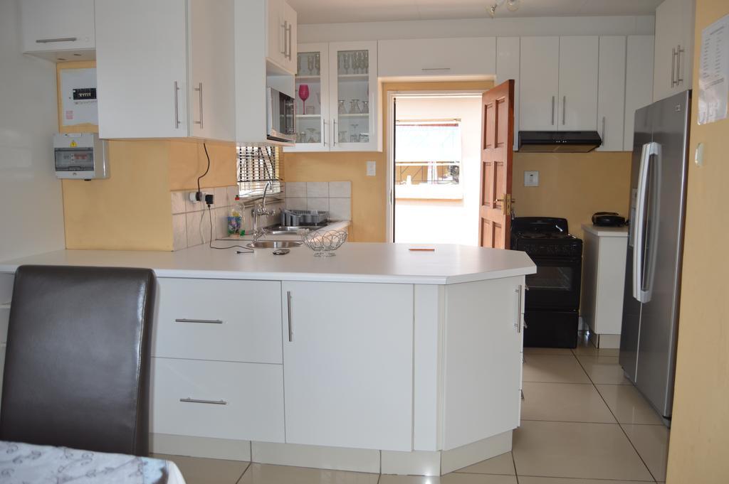 Guest house Cosmo *