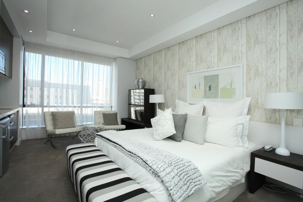 Apartamento Luxury @ Sandton Skye Joanesburgo
