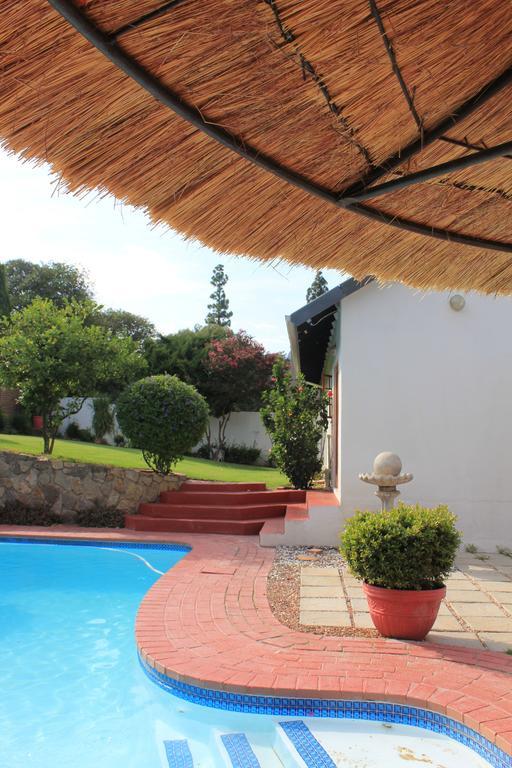 Mizizi House Of Sandton 3*