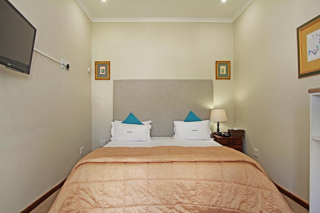 Guest house Vittoria And Conference Centre 4*