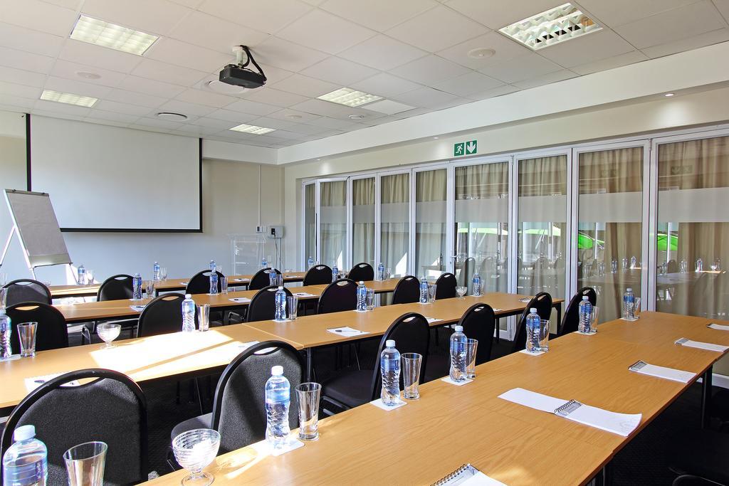 Vittoria And Conference Centre Guest house