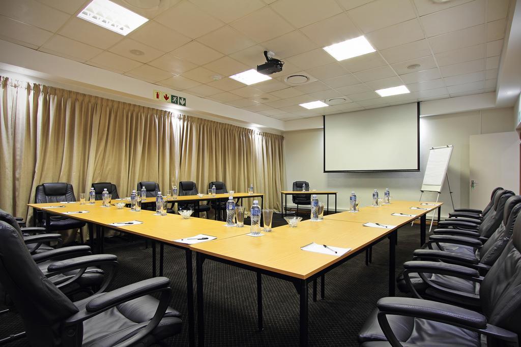Vittoria And Conference Centre