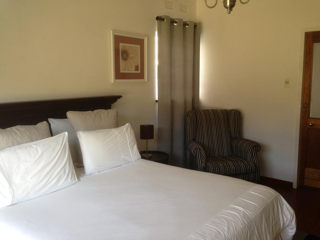 Mizizi House Of Sandton 3* Johannesburg