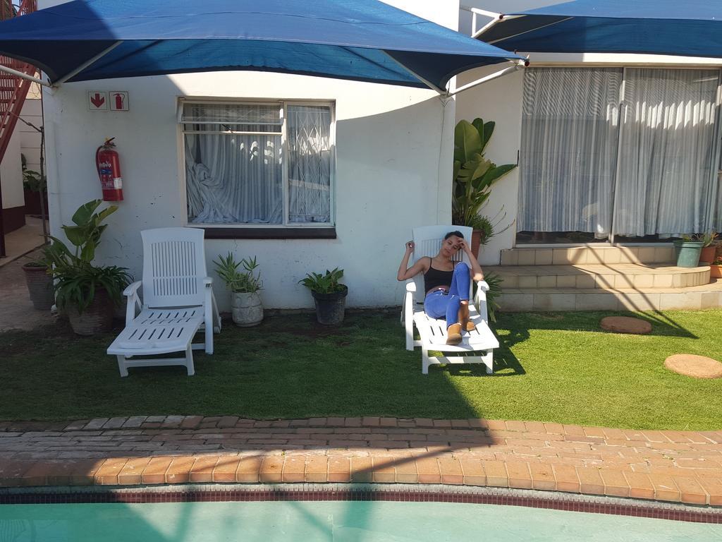 Marathon Guest house *
