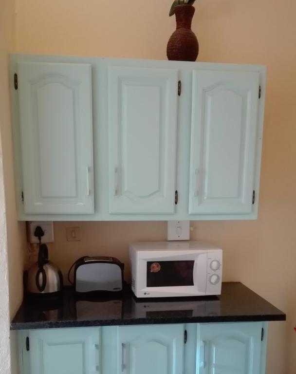 House On York 4*