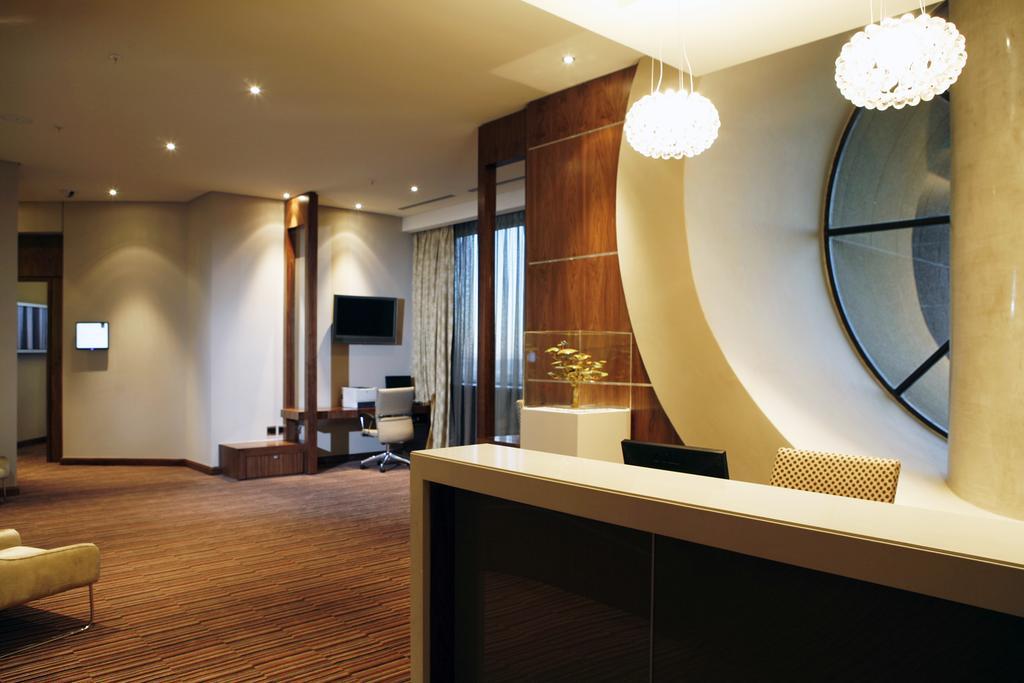 Hotel Sandton Sun And Towers 5*