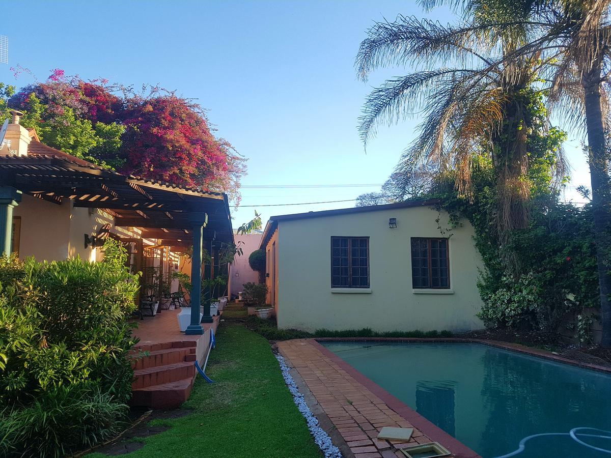Thulani Gasthof Johannesburg