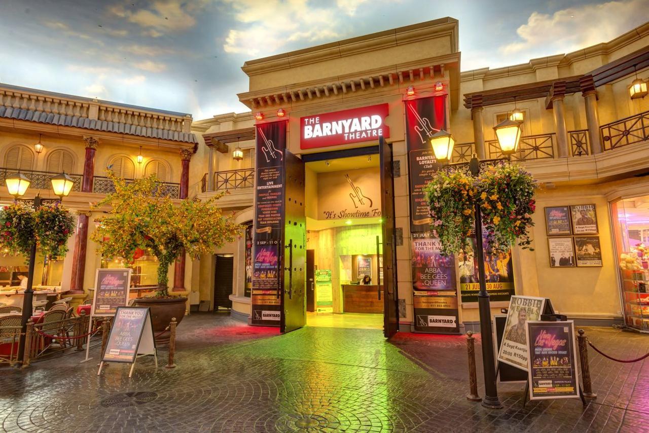 Peermont Metcourt At Emperors Palace 3*