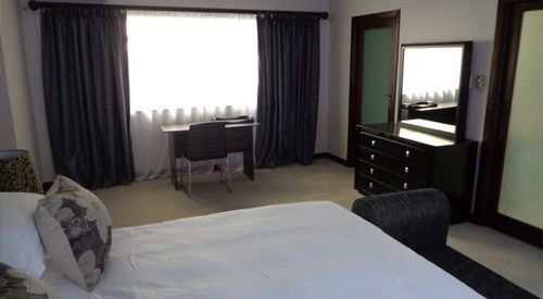 Guest house Englewold Manor 3*