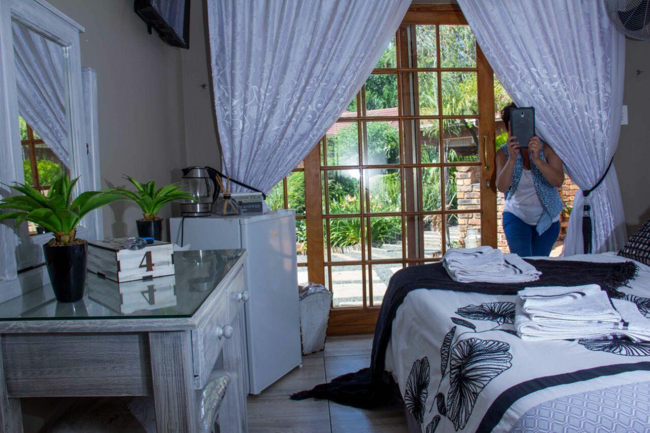 Guest house Thabong Johannesburg
