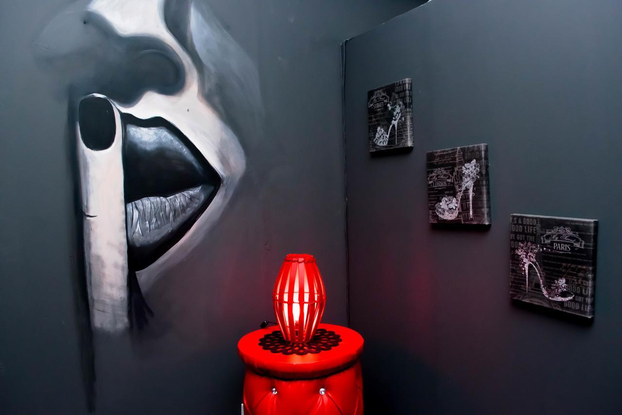 Love hotel Fetishhavensa 3*