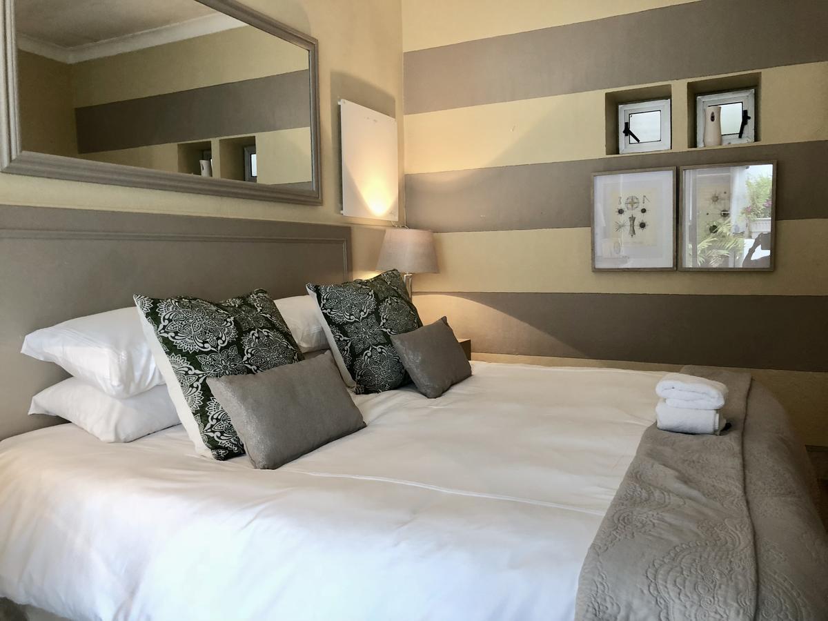 Guest house Life On 3rd Johannesburg