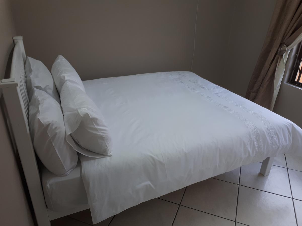 Vilakazi Backpackers Hostel *