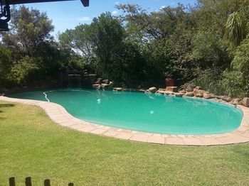 La Vue Guesthouse Lodge *