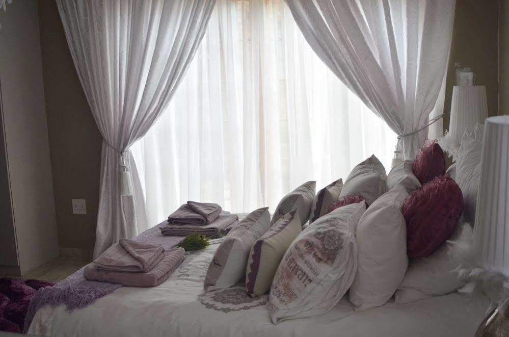 Thabong 4* Johannesburg