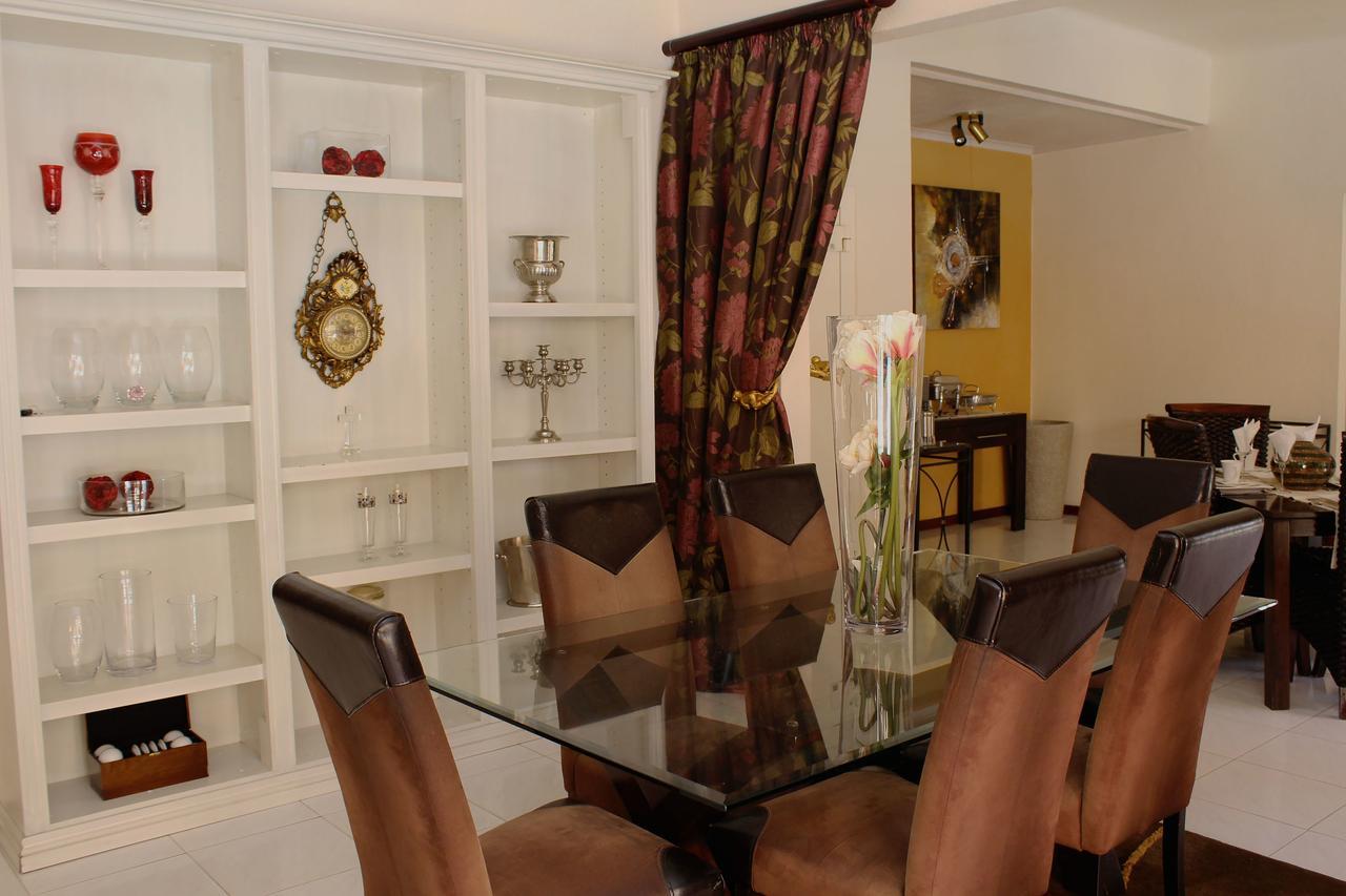 Ravinala Bed & Breakfast Johannesburg