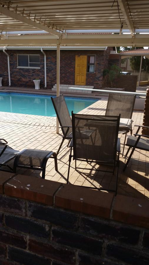 African Phoenix Guest * Johannesburg
