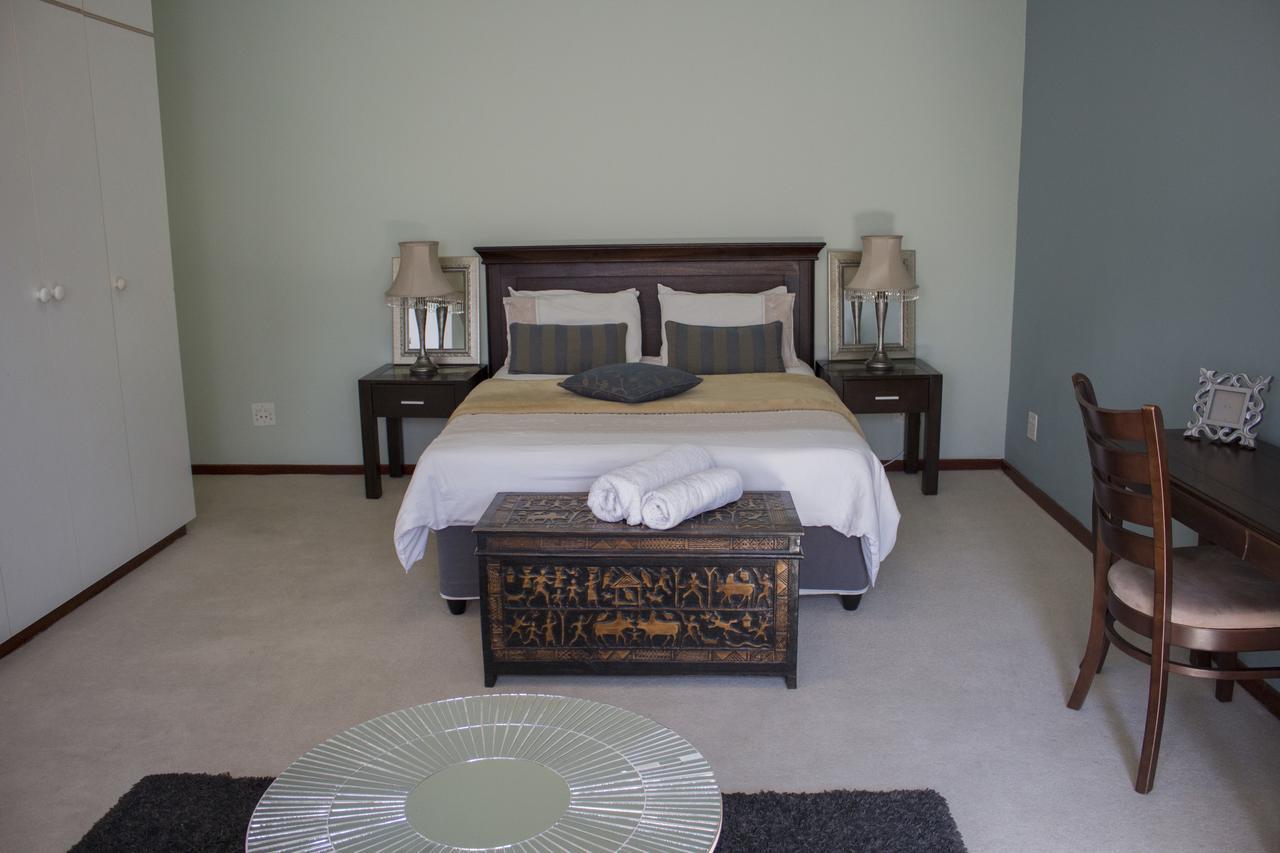 Bed & Breakfast Ravinala 3*