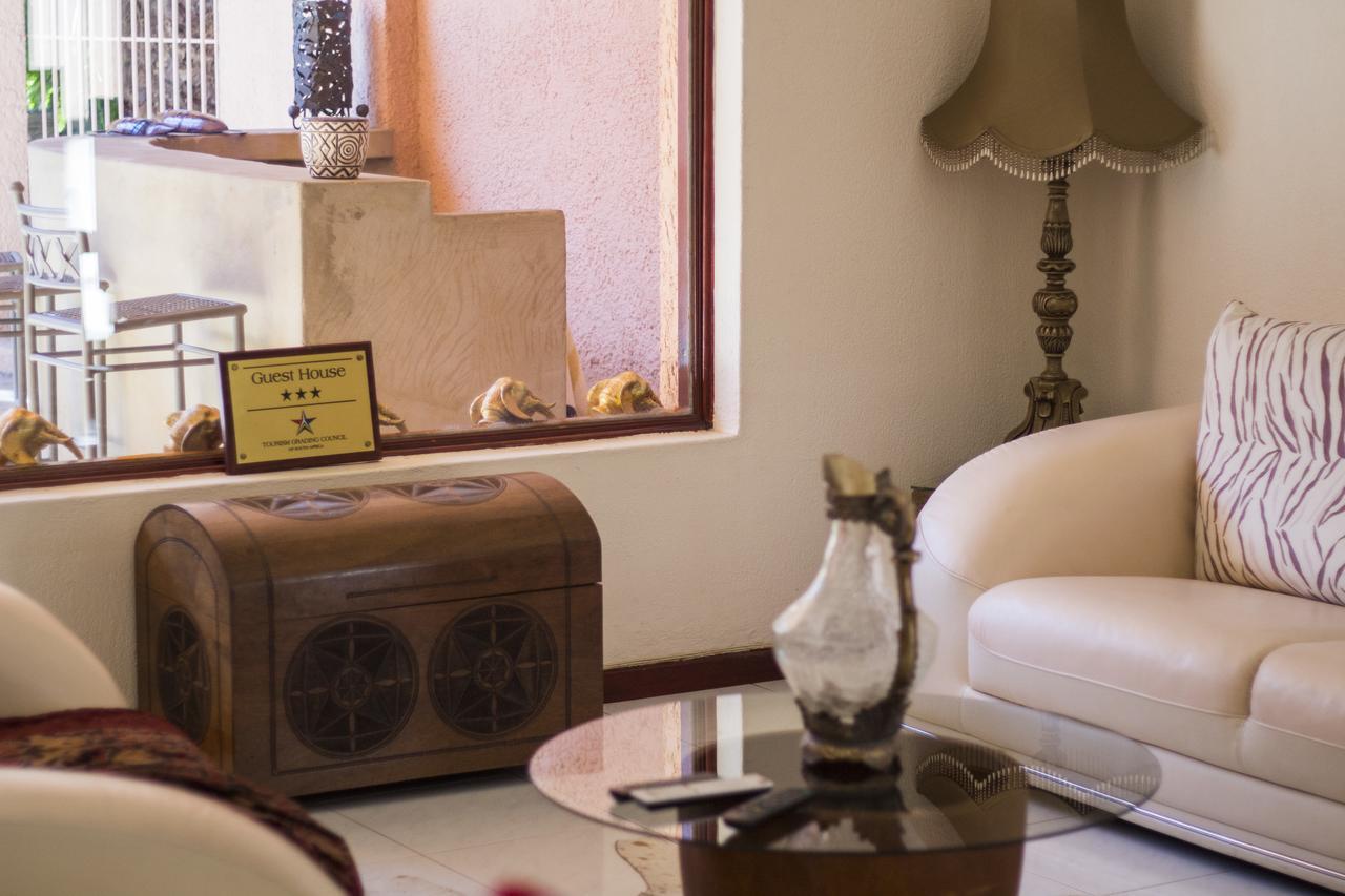 Bed & Breakfast Ravinala Johannesburg