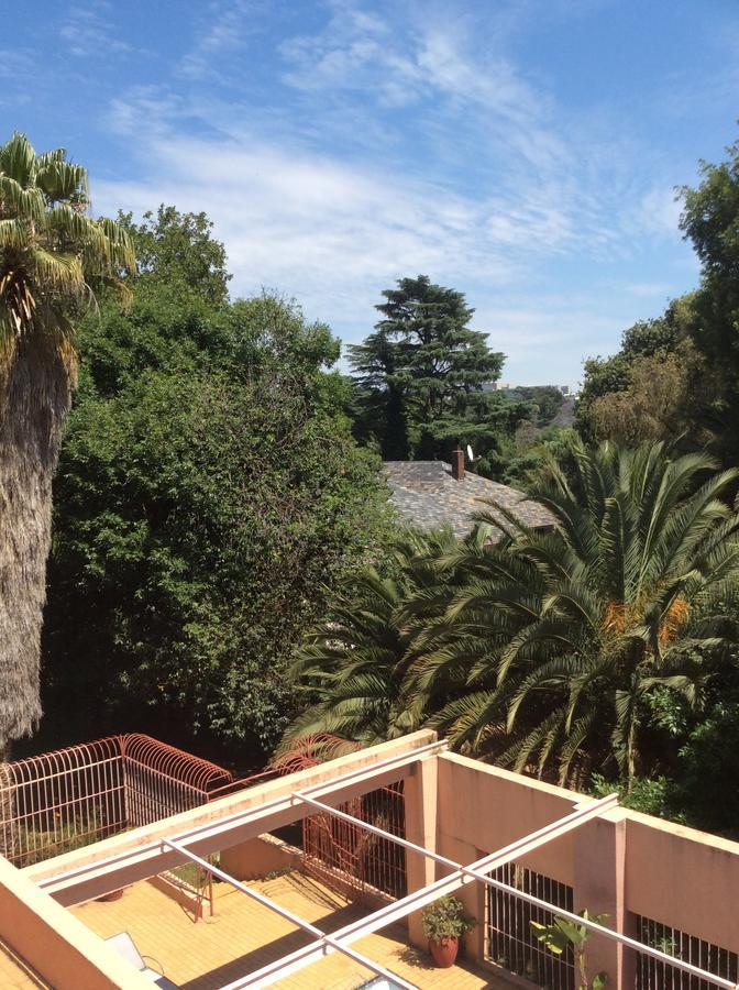 Bed & Breakfast Ravinala Johannesburg