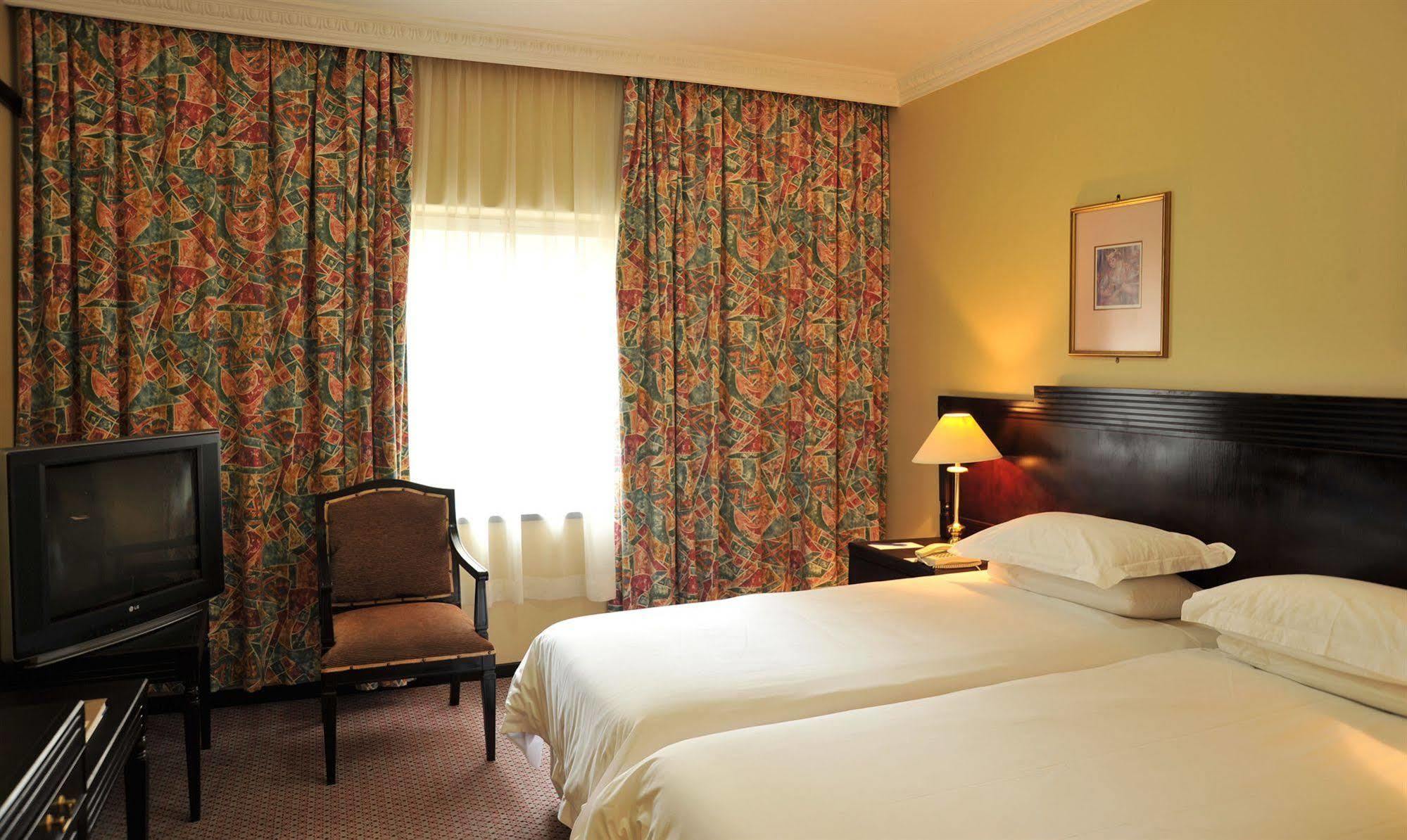 The Devonshire Hotel