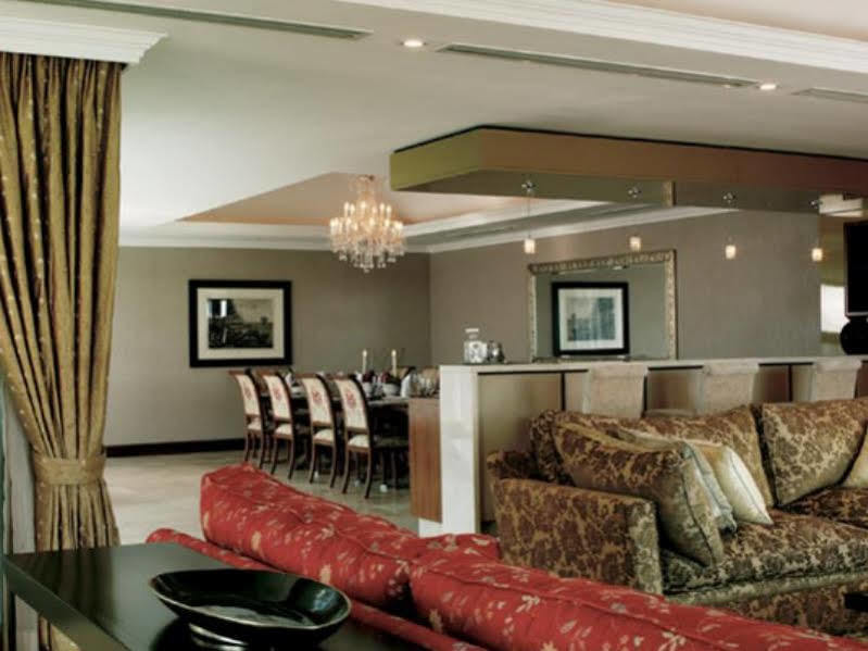 Acomodação com café da manhã  The Raphael Penthouse