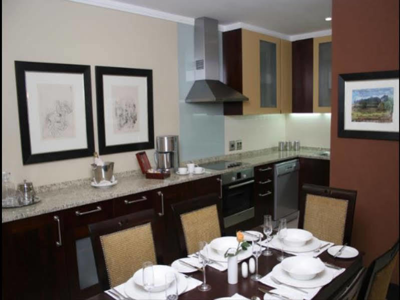 Acomodação com café da manhã  The Raphael Penthouse Joanesburgo