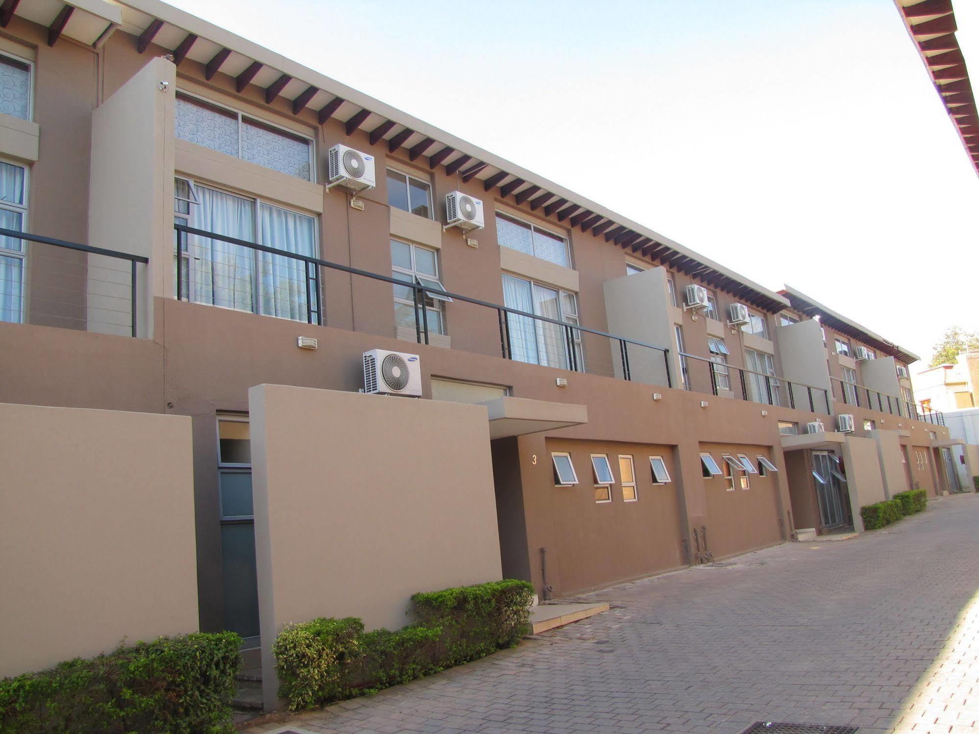 Hotel Silver Oak Luxury Johannesburg
