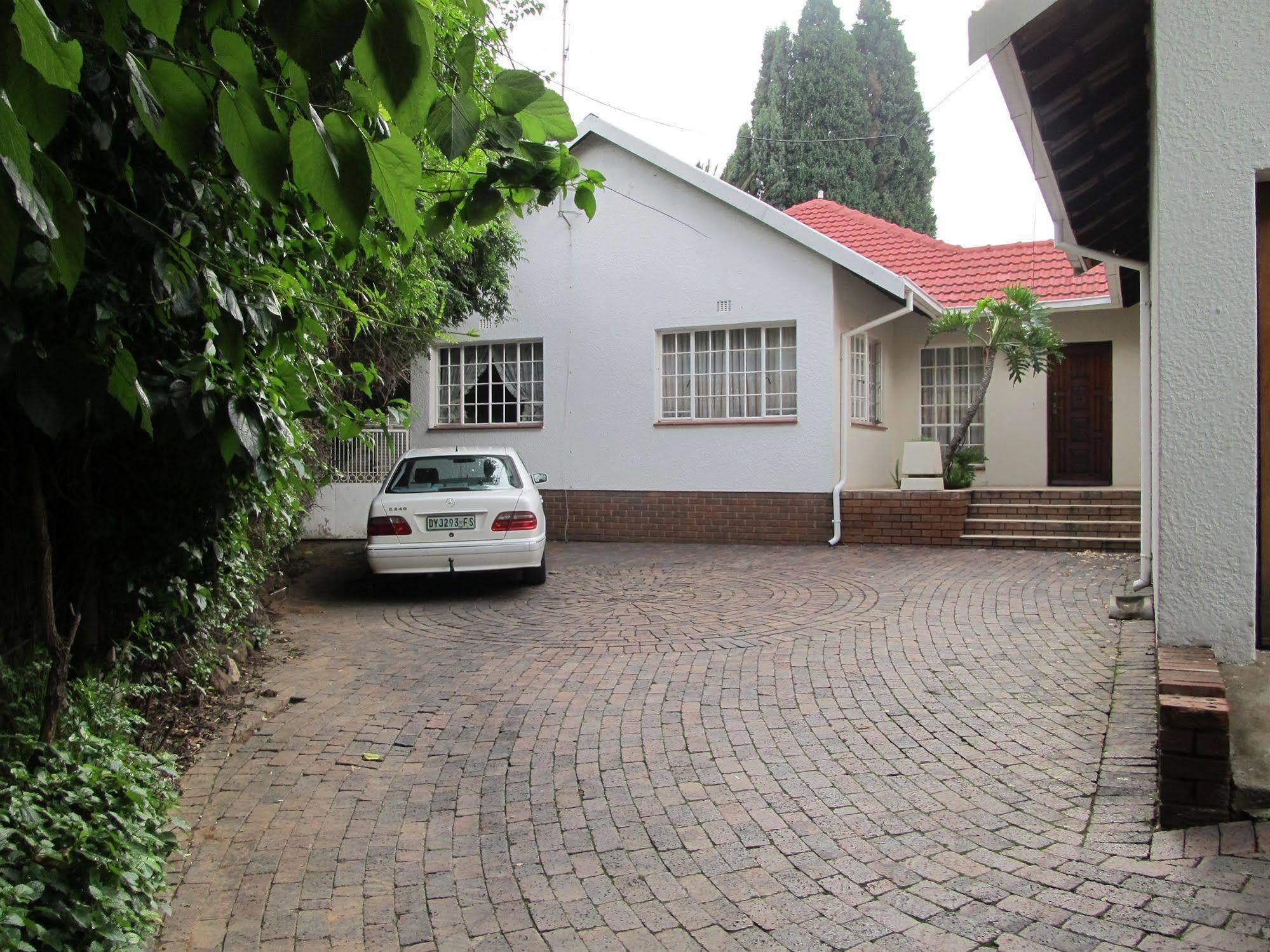 Maru's Johannesburg