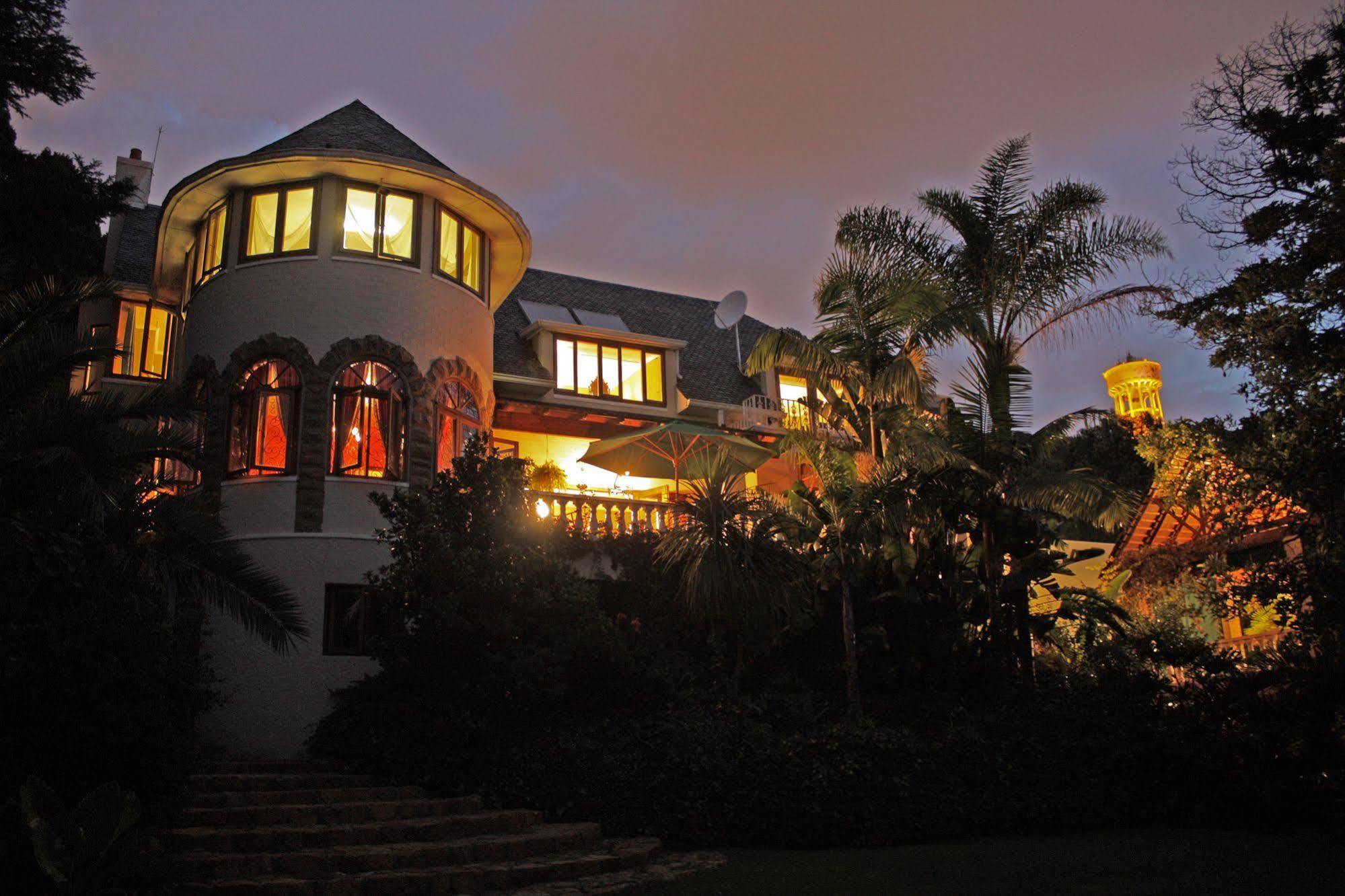 Guest house Northcliff Manor